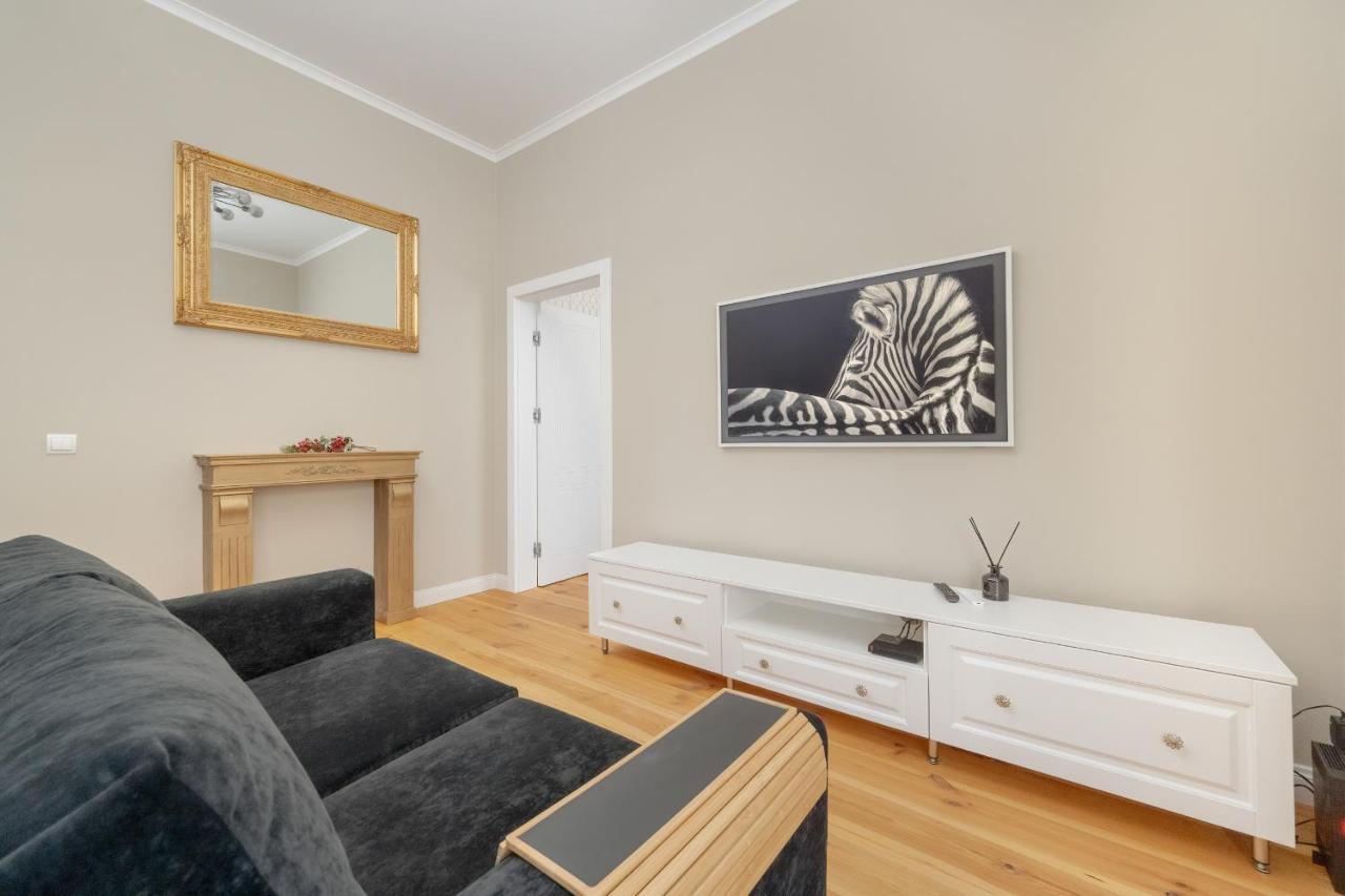 Aesthetic One Bedroom Apartment In Wroclaw By Noclegi Renters المظهر الخارجي الصورة